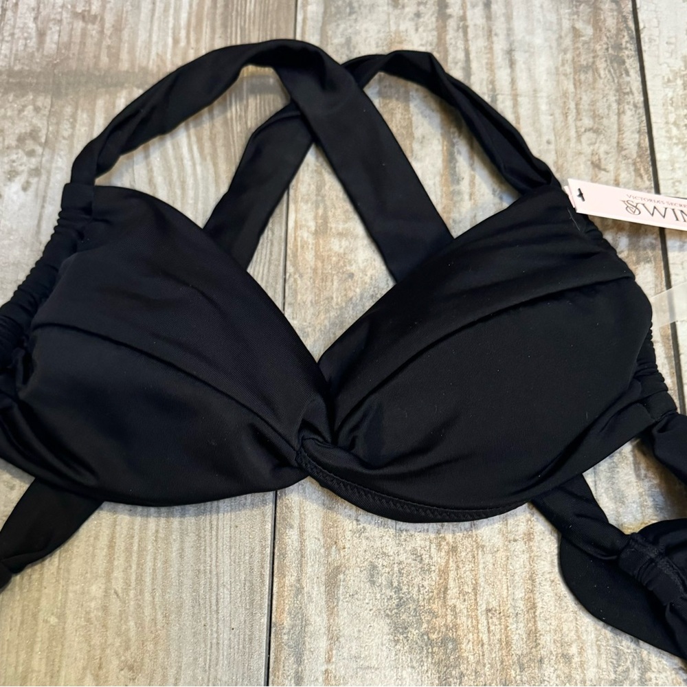 NWT Victoria Secret twisted bralette bikini top, size small